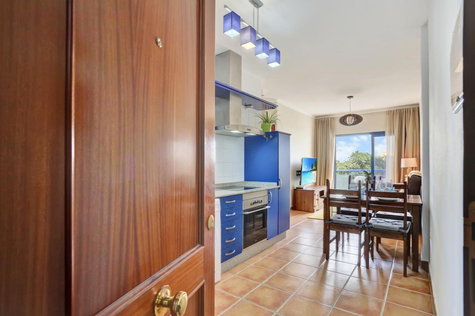 Apartment El With Two Bedrooms *